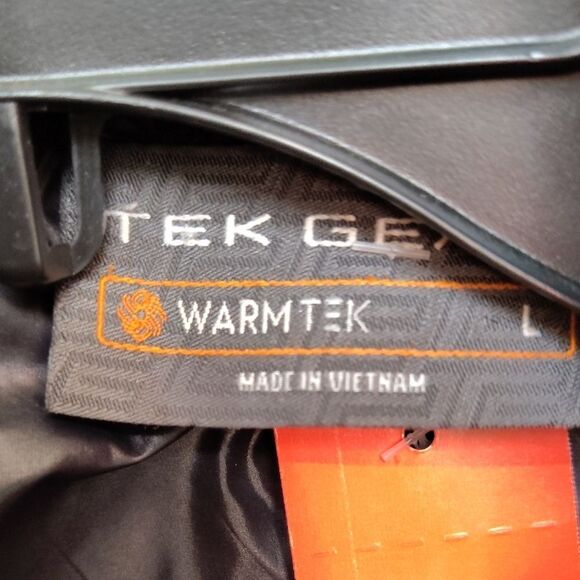 Tek Gear Black Quilted Jacket with Red Accents - Picture 2 of 3